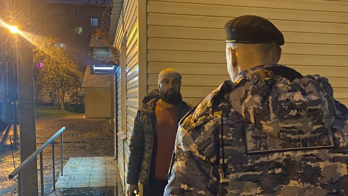 Порно кештер онлайн секс