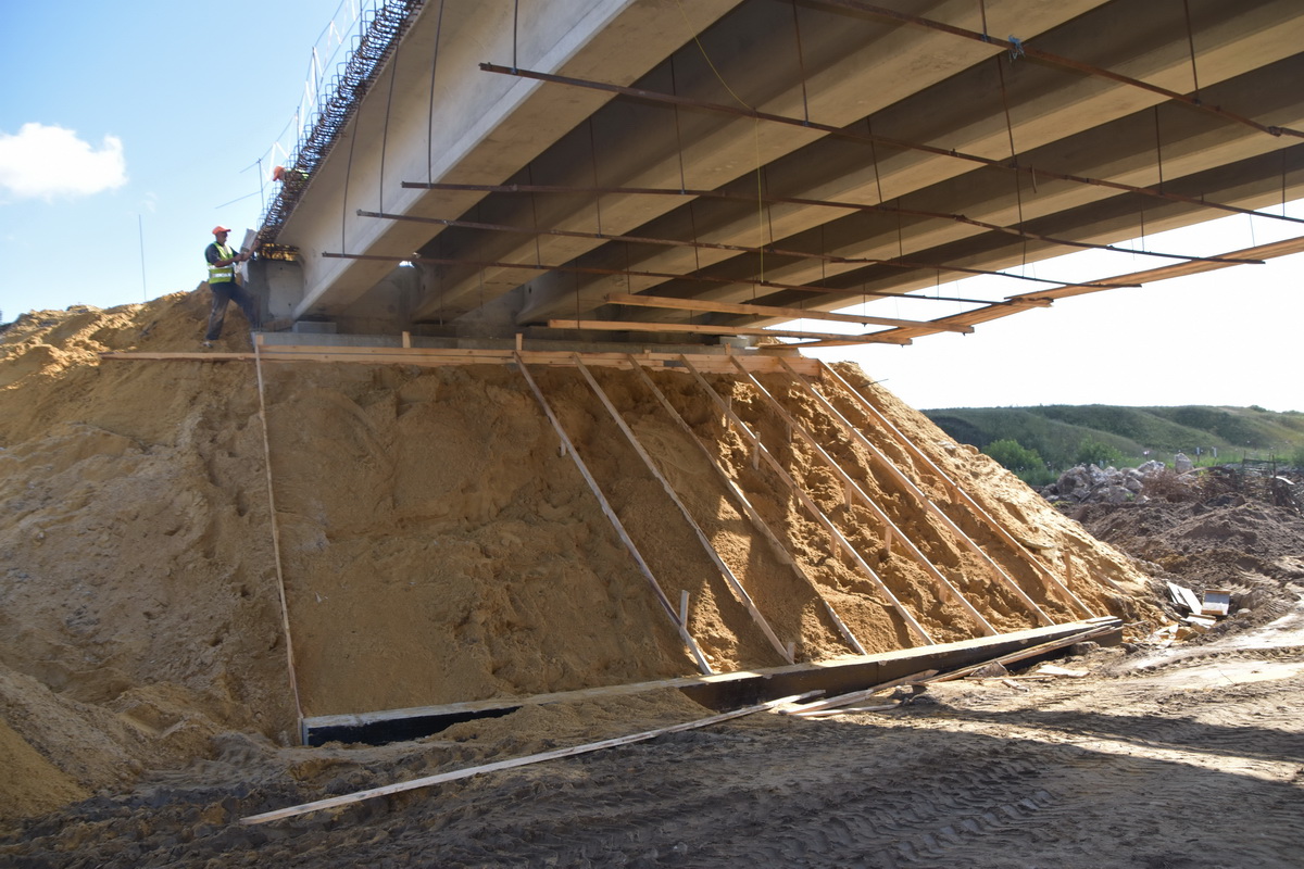 stritelstvo-mosta.-pitelino.31.08.2026_6